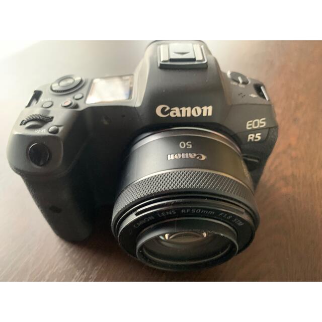 Canon r5 一眼カメラ