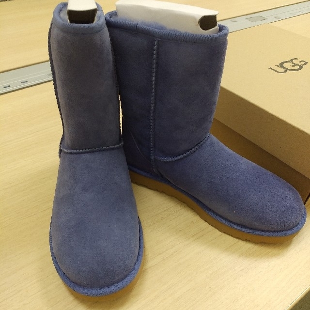 UGG ムートンブーツ　サイズ25cm WクラシックショートⅡ　新品未使用