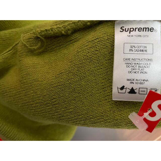 Supreme(シュプリーム)のシュプリーム　big logo beanie メンズの帽子(ニット帽/ビーニー)の商品写真