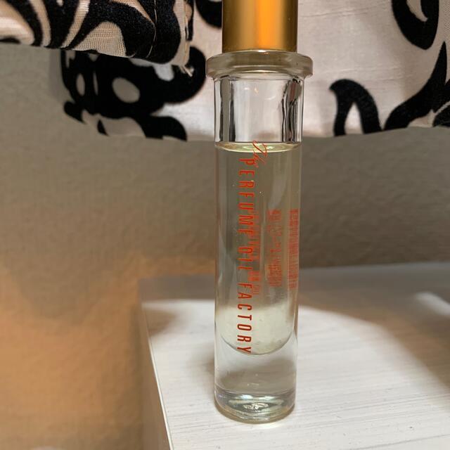 パフュームオイルファクトリー　01 コスメ/美容の香水(香水(女性用))の商品写真