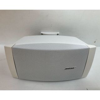 ボーズ(BOSE)のBose 全天候型スピーカー DS40SE 壁掛けブラケット付属(スピーカー)