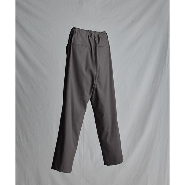 LIDNM CUPRO RATINE EASY TROUSERS メンズのパンツ(スラックス)の商品写真