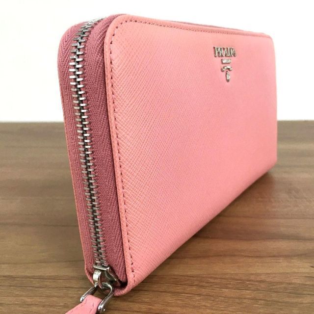 未使用品 PRADA ジップラウンドファスナーウォレット ピンク 85