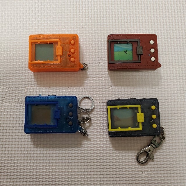 のものは ヤフオク! デジモン ゲーム おもちゃまとめ売り4つ - します