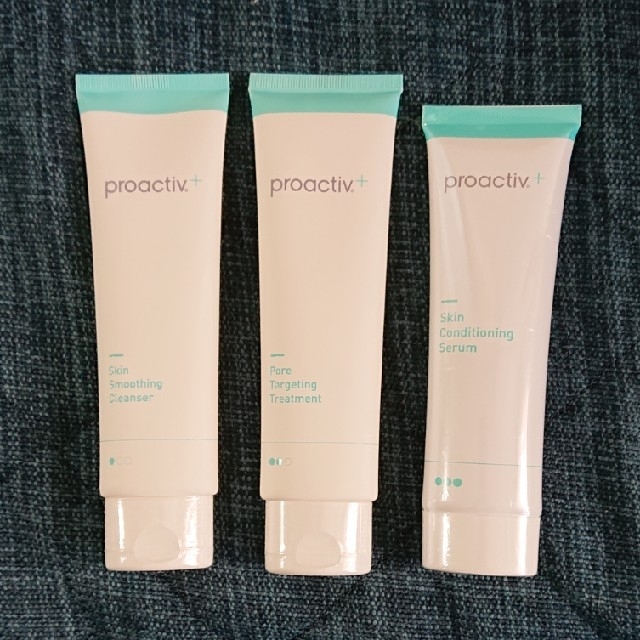 proactiv(プロアクティブ)の☆ジョイ様専用☆プロアクティブ 3STEP set コスメ/美容のスキンケア/基礎化粧品(洗顔料)の商品写真