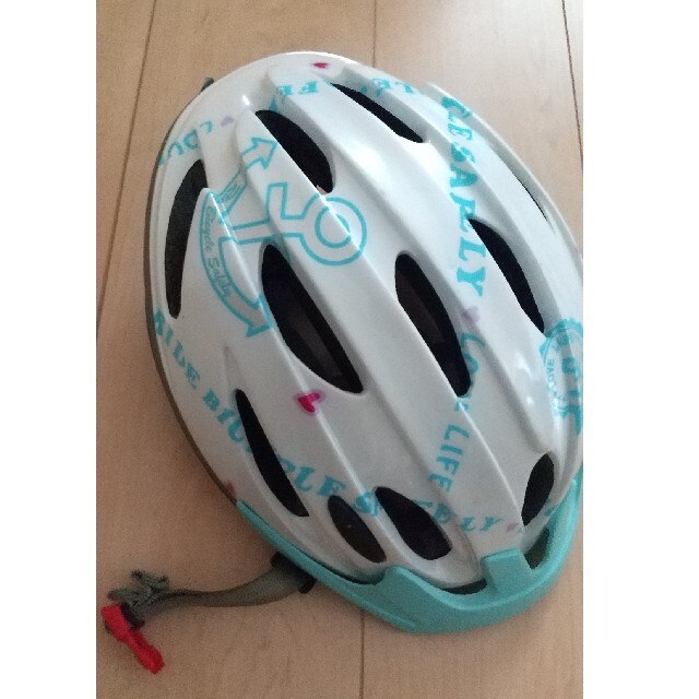 OGK(オージーケー)の女の子 ヘルメット キッズ/ベビー/マタニティの外出/移動用品(自転車)の商品写真