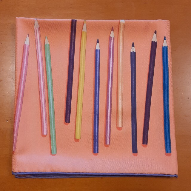 数々のアワードを受賞】 Hermes CRAYONS VOS 色鉛筆 A 専用 未使用