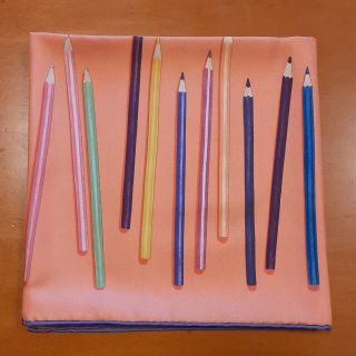 エルメス(Hermes)の専用　未使用　エルメス　カレ　90 色鉛筆　A VOS CRAYONS(バンダナ/スカーフ)