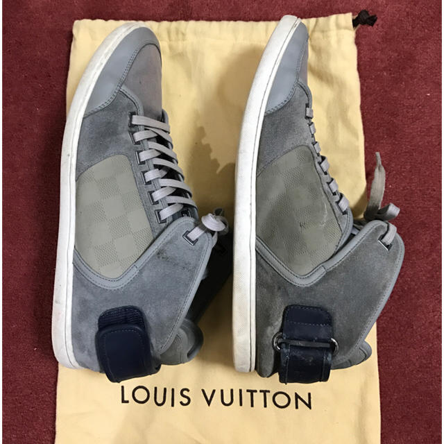 LOUIS VUITTON(ルイヴィトン)のルイヴィトン☆スニーカー メンズの靴/シューズ(スニーカー)の商品写真