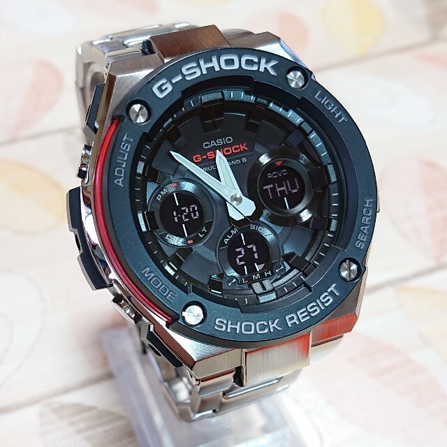 超美品【CASIO／G-SHOCK】電波ソーラー メンズ腕時計GST-W100D 腕時計(デジタル)