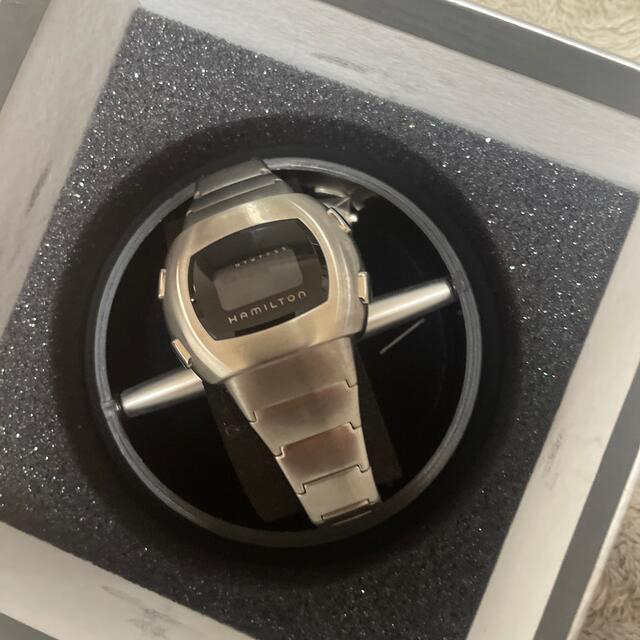 Hamilton(ハミルトン)のハミルトン　メンインブラック　2 コラボ　限定　貴重　希少　箱付き　説明書　 メンズの時計(腕時計(デジタル))の商品写真