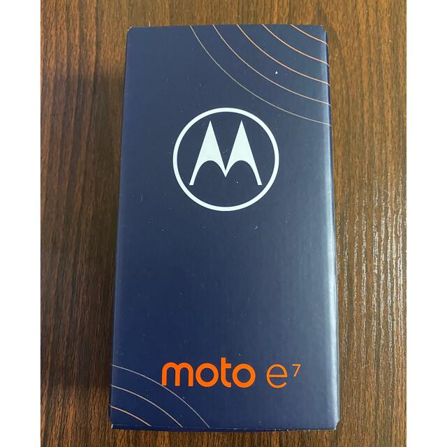 Motorola(モトローラ)の【新品・未開封】MOTOROLA moto e7 Mineral Grey スマホ/家電/カメラのスマートフォン/携帯電話(スマートフォン本体)の商品写真