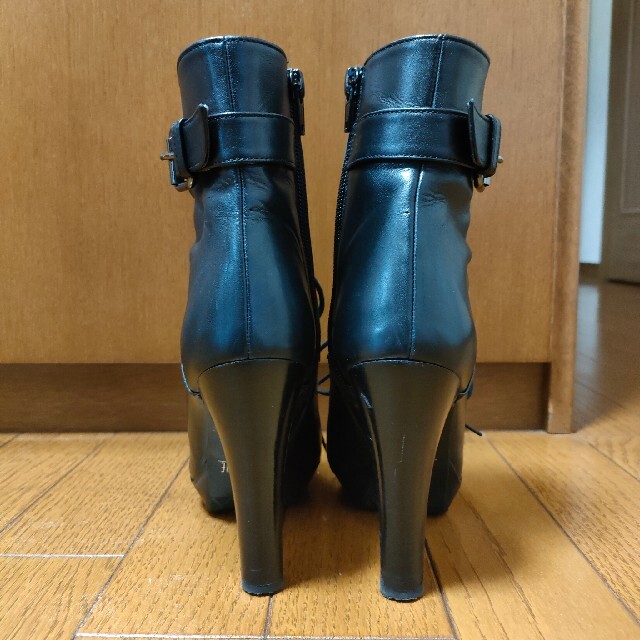 POOL SIDE(プールサイド)のPOOL SIDE プールサイドショートブーツ 22.5cm ブラック レディースの靴/シューズ(ブーツ)の商品写真