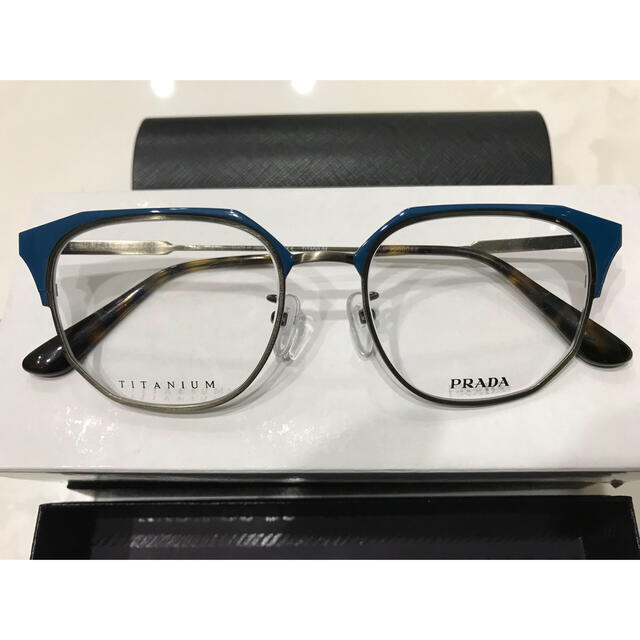 PRADA(プラダ)の新品 PRADA プラダ メガネ 眼鏡 フレーム アイウェア 66%OFF送料込 メンズのファッション小物(サングラス/メガネ)の商品写真