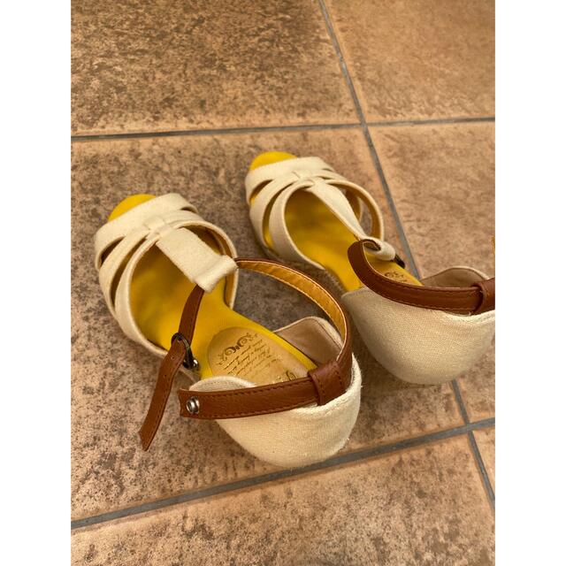 サンダル ヒール アイボリー イエロー レディースの靴/シューズ(サンダル)の商品写真