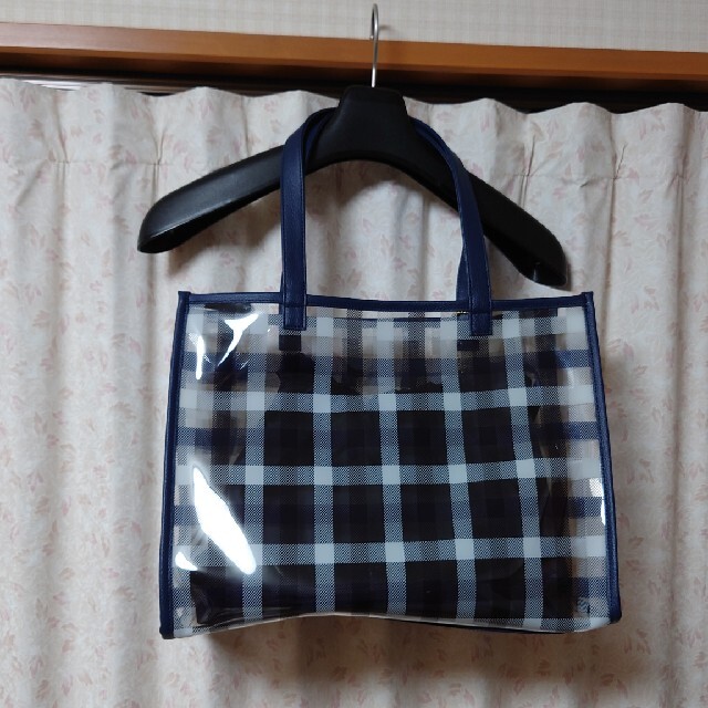 BURBERRY BLUE LABEL(バーバリーブルーレーベル)のバーバリーブラックレーベル  バック レディースのバッグ(ショルダーバッグ)の商品写真