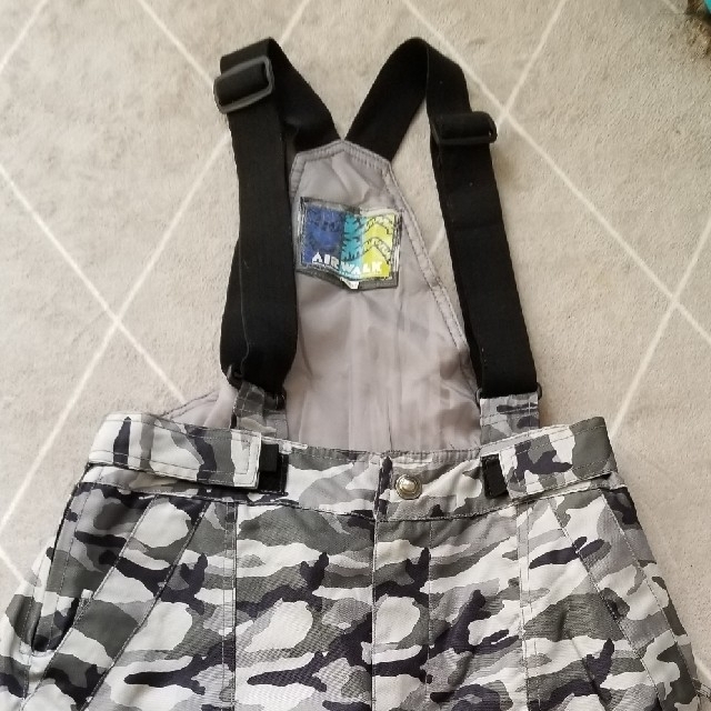 160cm Airwalk エアウォーク スノーウェア スキー スノボー 迷彩 AIRWALK - ♪値下げ♪スキーウェア160 AIRWALK 水色 迷彩柄の