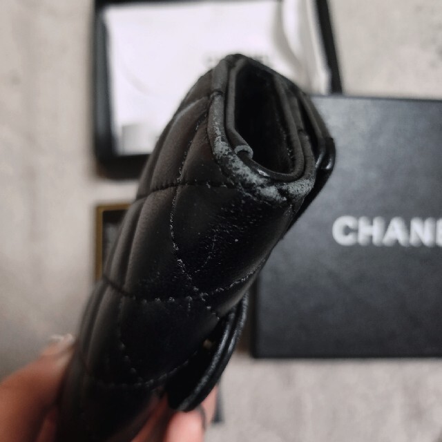 CHANEL(シャネル)のCHANEL マトラッセ クラシック カードケース レディースのファッション小物(財布)の商品写真