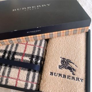 バーバリー(BURBERRY)の【送料無料！】BurberryLondon バーバリー　タオル2点セット　ギフト(タオル/バス用品)