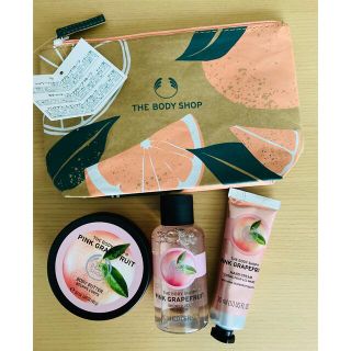 ザボディショップ(THE BODY SHOP)のTHE BODY SHOP ピンクグレープフルーツ　ポーチギフト(ボディクリーム)