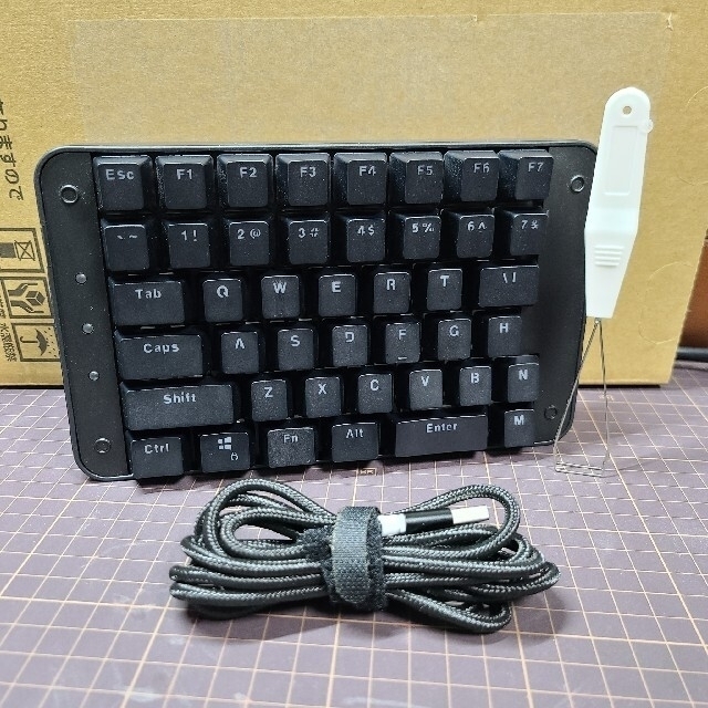 koolertron 片手メカニカル ゲーミングキーボード 赤軸 スマホ/家電/カメラのPC/タブレット(PC周辺機器)の商品写真