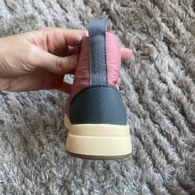 ZARA KIDS(ザラキッズ)の新品　ZARA ピンク　スノーブーツ　ブーツ　21 おしゃれ　防水　防寒　女の子 キッズ/ベビー/マタニティのベビー靴/シューズ(~14cm)(ブーツ)の商品写真