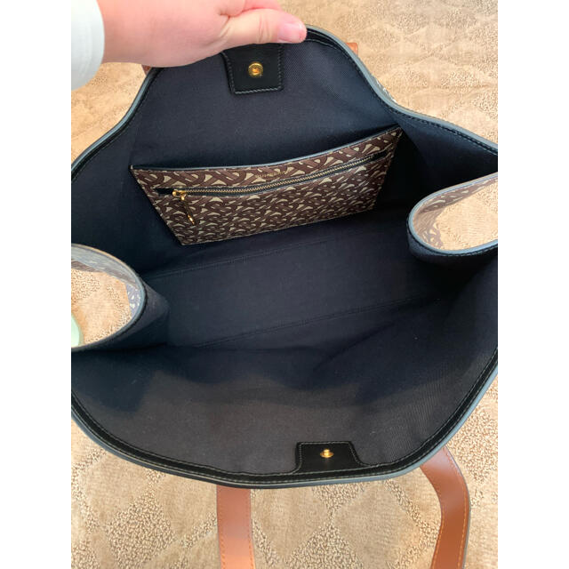 BURBERRY - バーバリー モノグラム トートバッグ 美品の通販 by BURBERRY - バーバリー モノグラム トートバッグ 美品の通販 by