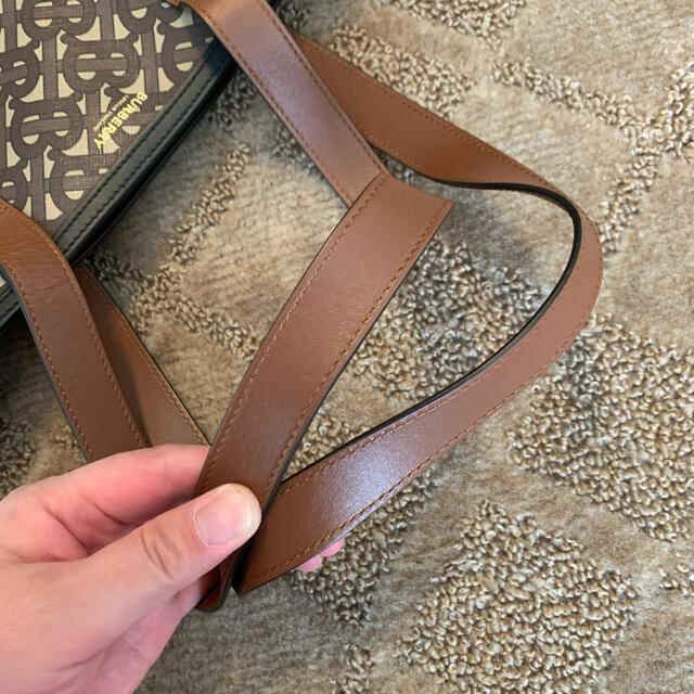 BURBERRY - バーバリー モノグラム トートバッグ 美品の通販 by BURBERRY - バーバリー モノグラム トートバッグ 美品の通販 by