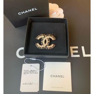 CHANEL ブローチ レザー 正規品 未使用