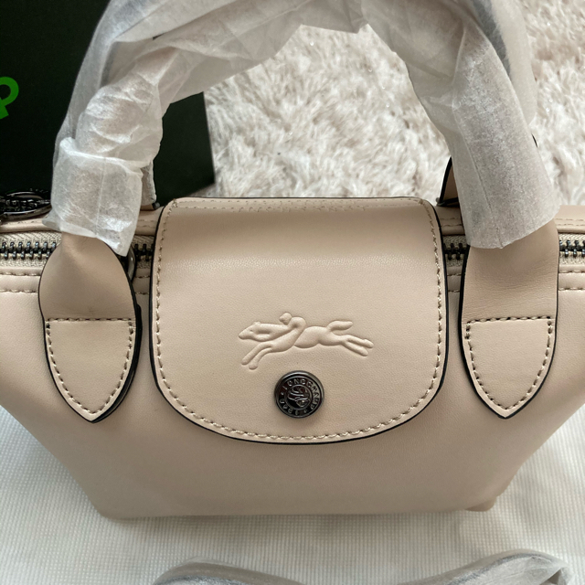 LONGCHAMP(ロンシャン)の新品　ロンシャン　ベージュ　2wayハンドバックXS レディースのバッグ(ハンドバッグ)の商品写真