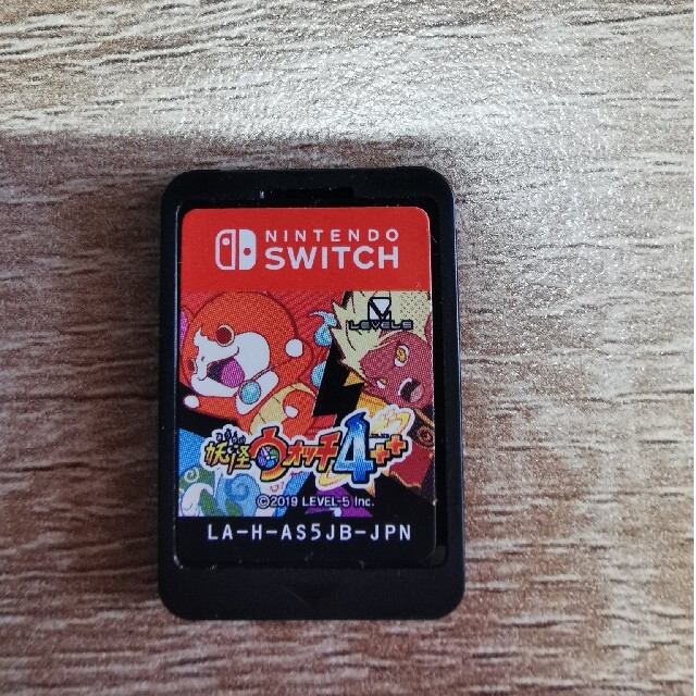 ソフト4つ付き!】Nintendo Switch 本体 - Nintendo Switch ソフト4つ付き!】Nintendo Switch 本体 - Nintendo Switch