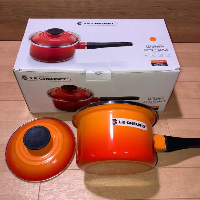 LE CREUSET(ルクルーゼ)のLE   CREUSET  ル　クルーゼ  インテリア/住まい/日用品のキッチン/食器(鍋/フライパン)の商品写真