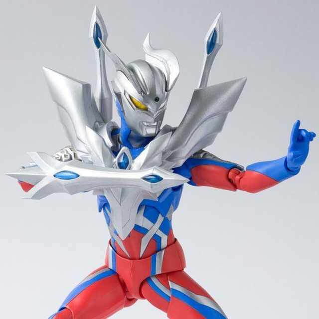 BANDAI(バンダイ)のウルティメイトイージス/ウルトラマンゼロアーマー オプションパーツセット エンタメ/ホビーのフィギュア(特撮)の商品写真