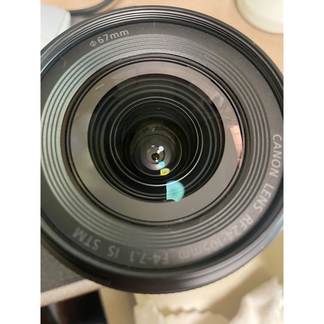 Canon(キヤノン)のCanon RF 24-105mm f4-7.1 IS STM スマホ/家電/カメラのカメラ(レンズ(ズーム))の商品写真