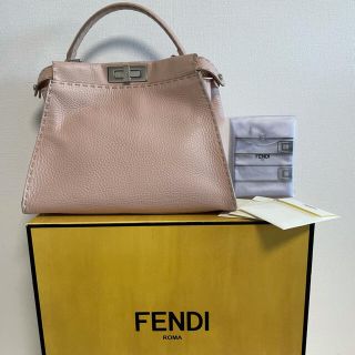 フェンディ(FENDI)のFENDI ピーカブー ミディアム セレリア (ハンドバッグ)