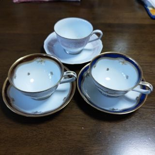 ノリタケ(Noritake)のノリタケ　アクレイム*カップ&ソーサー2客セット+レースウッドゴールドピンク1客(食器)