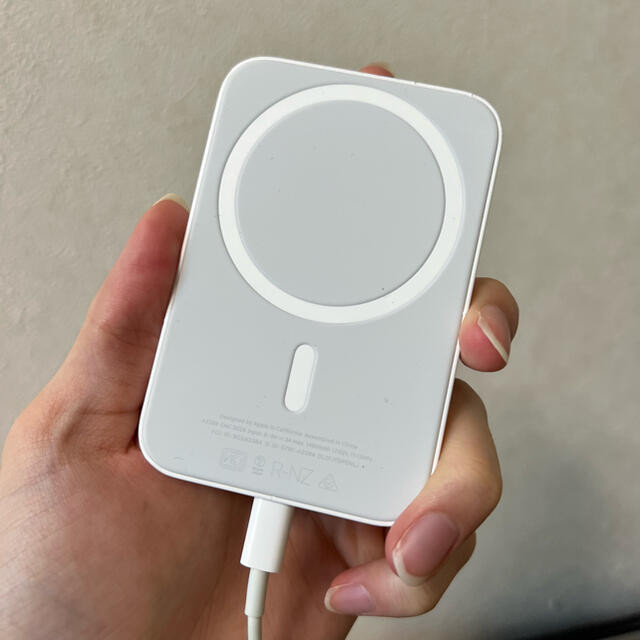 最安価格 Apple MagSafe バッテリーパック MJWY3ZA/A 71b0S