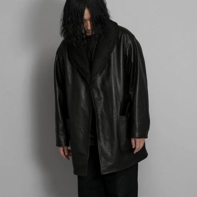 COMOLI(コモリ)のCOMOLI コモリ レザー ショールカラーコート 21AW 3 ブラック メンズのジャケット/アウター(レザージャケット)の商品写真