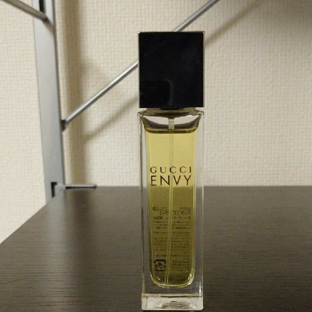 Gucci(グッチ)のGUCCI ENVY 30ml コスメ/美容の香水(香水(女性用))の商品写真