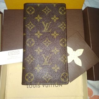 ルイヴィトン(LOUIS VUITTON)のルイヴィトン長財布正規品です(長財布)