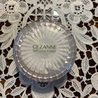 セザンヌケショウヒン(CEZANNE（セザンヌ化粧品）)の新品未使用♡セザンヌ うるふわ仕上げパウダー 01 (フェイスパウダー)