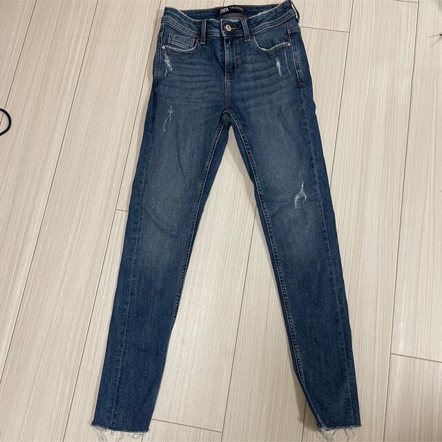 ZARA(ザラ)のZARA デニム レディースのパンツ(デニム/ジーンズ)の商品写真