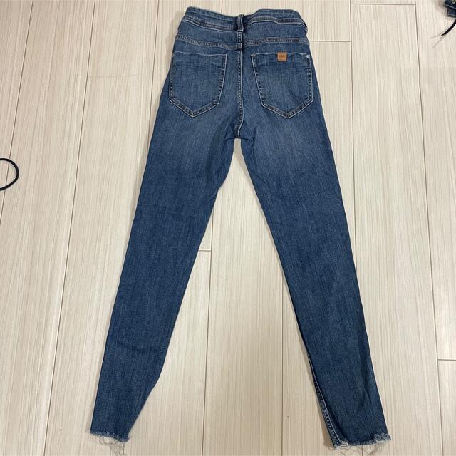 ZARA(ザラ)のZARA デニム レディースのパンツ(デニム/ジーンズ)の商品写真