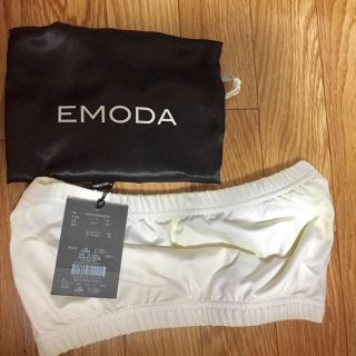 エモダ(EMODA)の新品未使用！EMODA のチューブトップ♡袋付き♡(ベアトップ/チューブトップ)