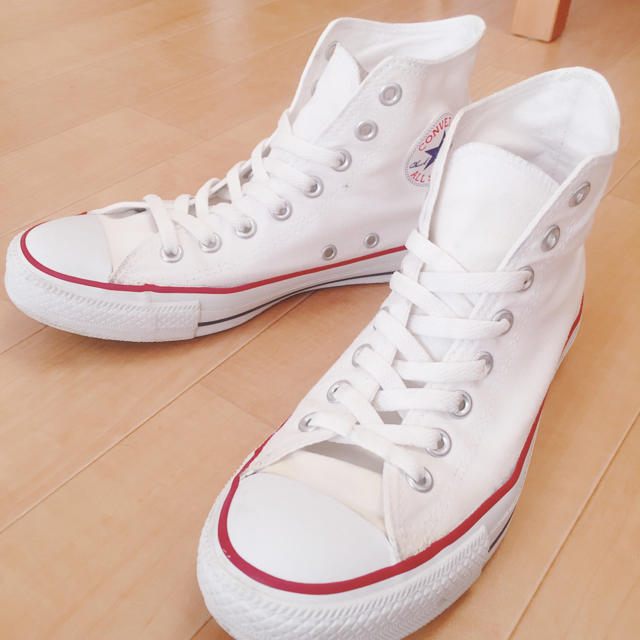 CONVERSE(コンバース)のたいぴ様専用コンバース★ハイカット★ホワイト★白25.5 レディースの靴/シューズ(スニーカー)の商品写真