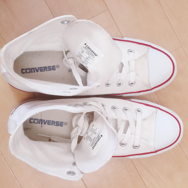 CONVERSE(コンバース)のたいぴ様専用コンバース★ハイカット★ホワイト★白25.5 レディースの靴/シューズ(スニーカー)の商品写真