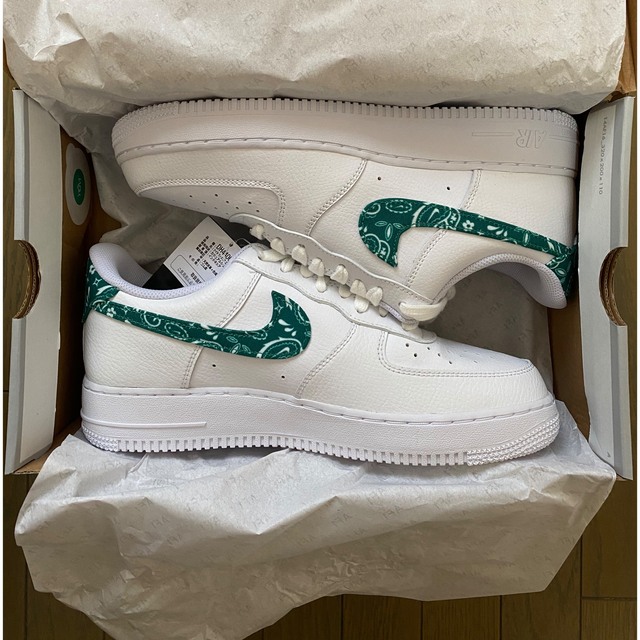 NIKE WMNS AIR FORCE 1 '07 ペイズリー グリーン