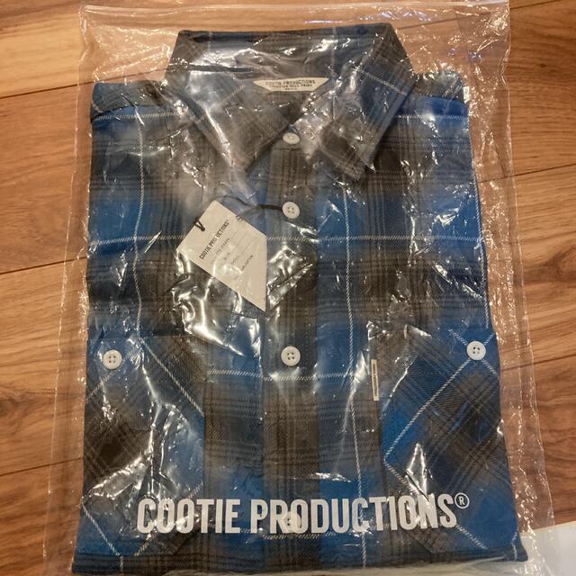 COOTIE(クーティー)のCOOTIE  オンブレチェックシャツ　ブルー メンズのトップス(シャツ)の商品写真
