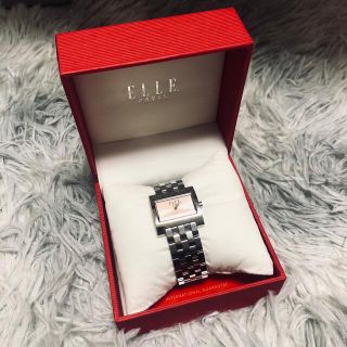 エル(ELLE)の【美品】ELLE 腕時計(腕時計)