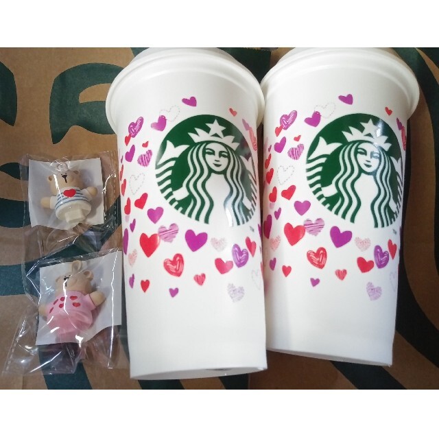 Starbucks Coffee(スターバックスコーヒー)のスタバ　バレンタイン　リユーザブルカップ　ベアリスタキャップ　スターバックス エンタメ/ホビーのコレクション(その他)の商品写真
